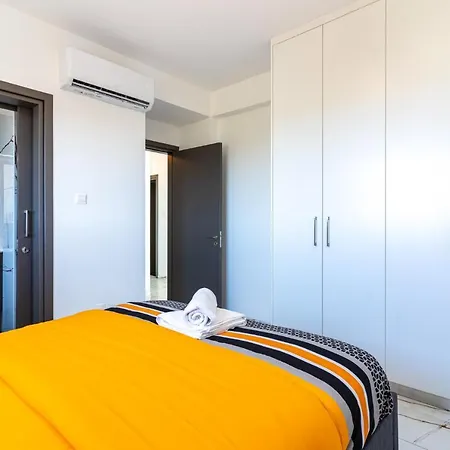 Sky 2-bedroom In *
